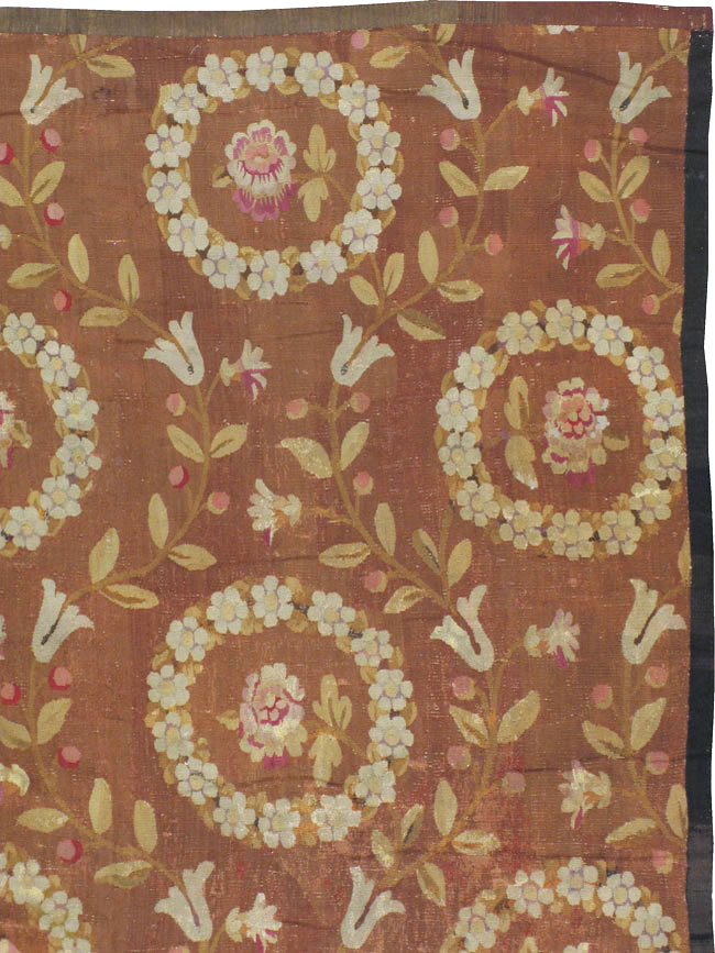 Antique French Aubusson Carpet, No.10022 - Galerie Shabab