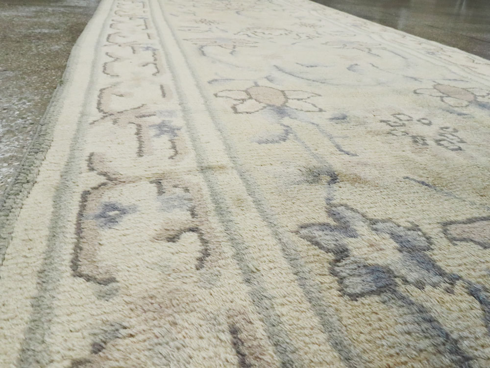 A European Carpet, No.10355 - Galerie Shabab