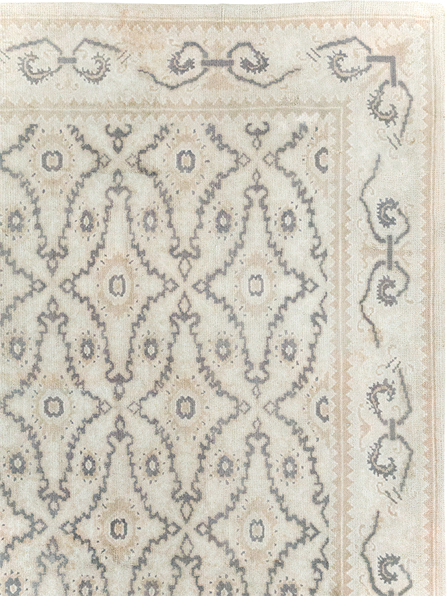 A Cuenca Carpet, No.10464 - Galerie Shabab