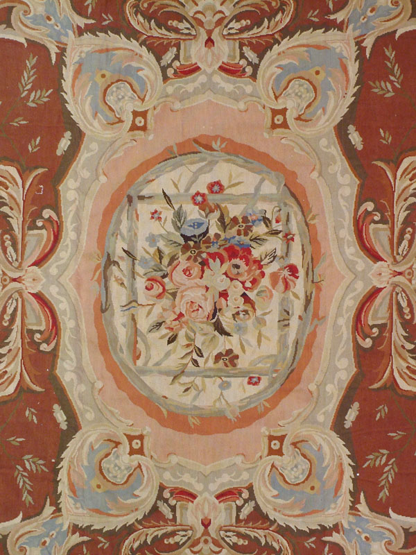 Modern English Needlepoint Small Room Size Carpet, No.10799 - Galerie Shabab