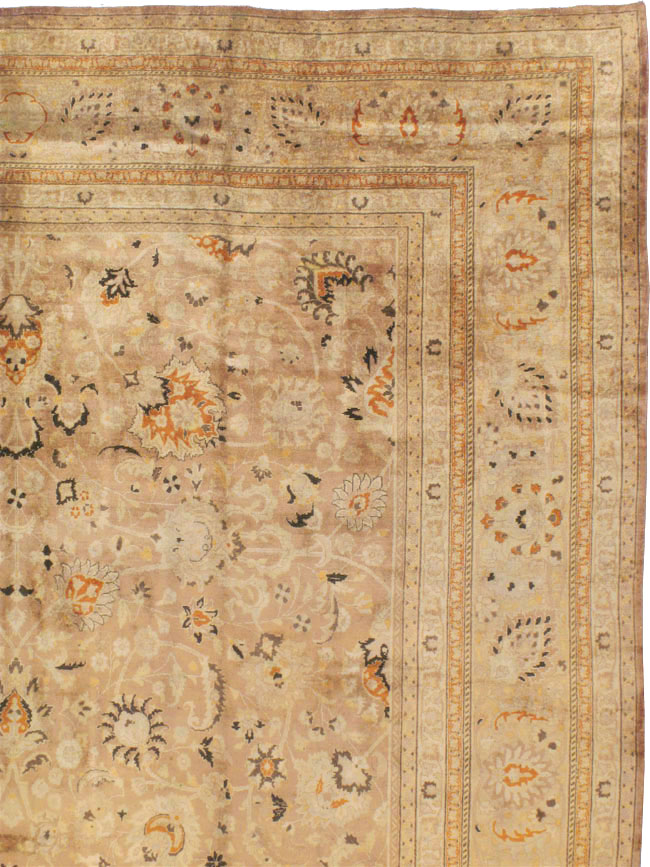 A Mashad Carpet, No.10924 - Galerie Shabab