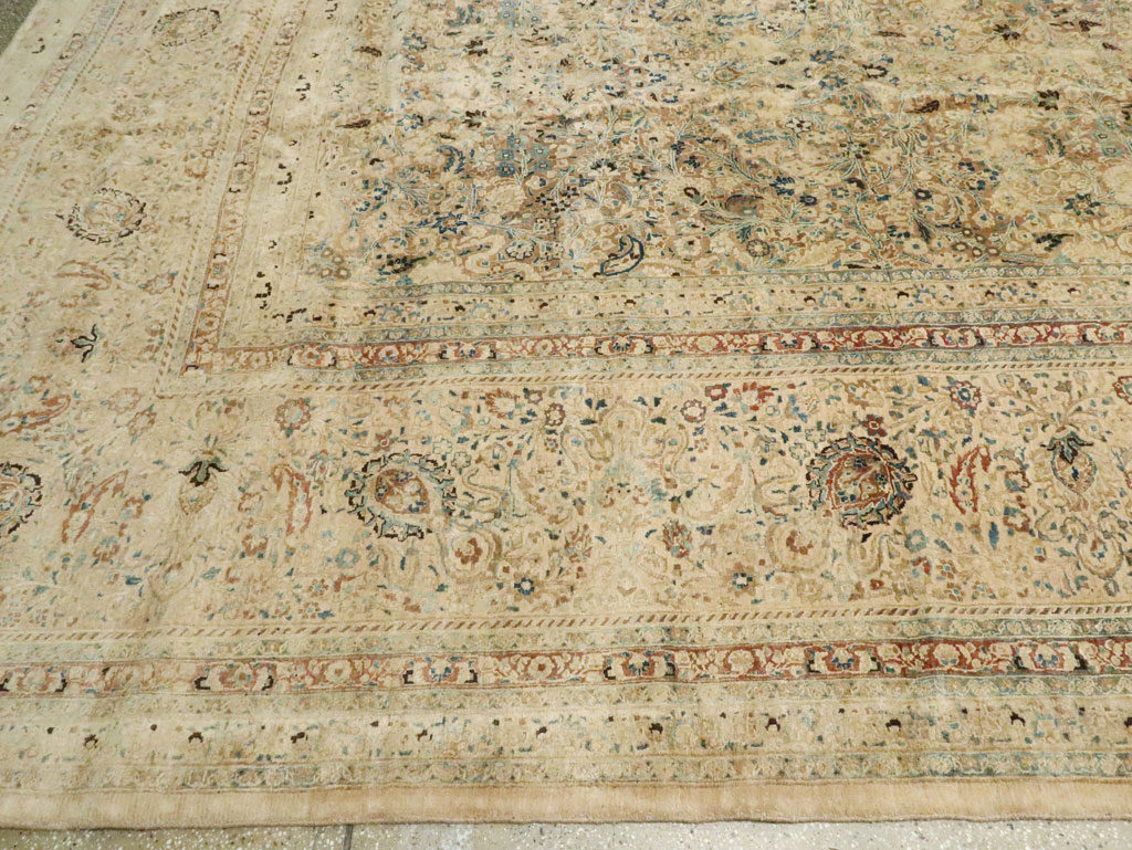 Antique Persian Mashad Oversize Carpet, No.11313 - Galerie Shabab