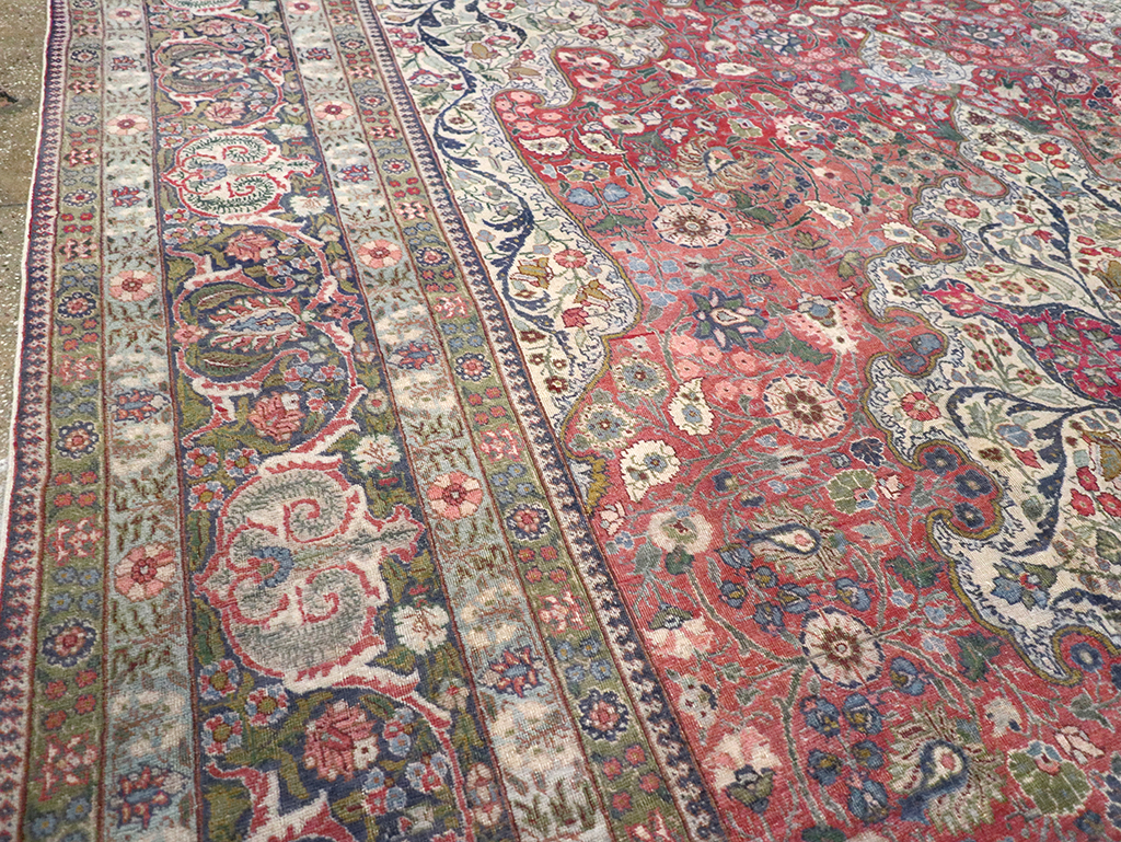 Antique Persian Tabriz Carpet, No.11514 - Galerie Shabab