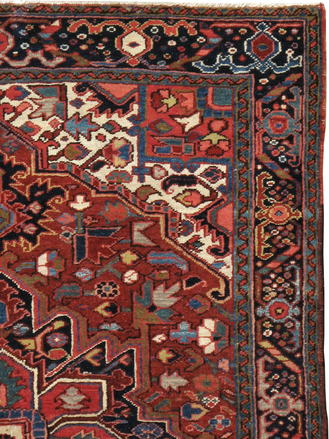 Vintage Persian Heriz Carpet, No.11529 - Galerie Shabab