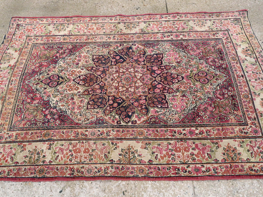 Antique Persian Lavar Kerman Rug, No.12057 - Galerie Shabab