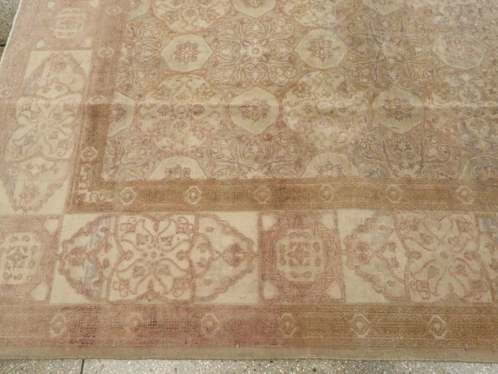 Vintage Tabriz Carpet, No.12077 - Galerie Shabab