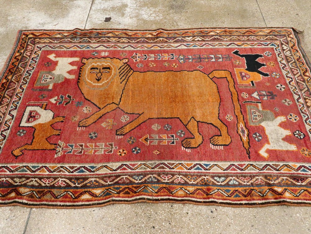 Antique Persian Gabbeh Pictorial Accent Rug, No.12235 - Galerie Shabab