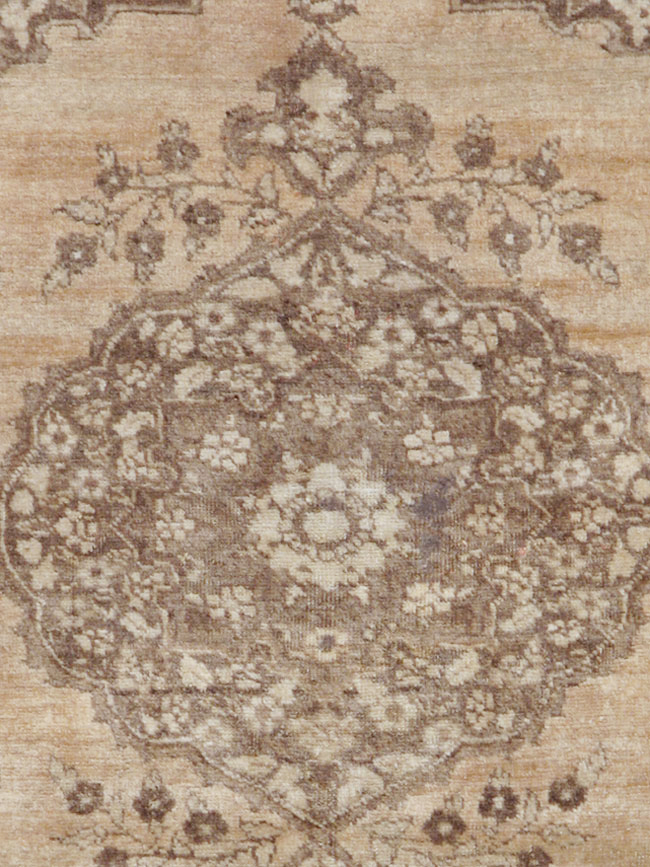Antique Persian Tabriz Rug, No.12477 - Galerie Shabab