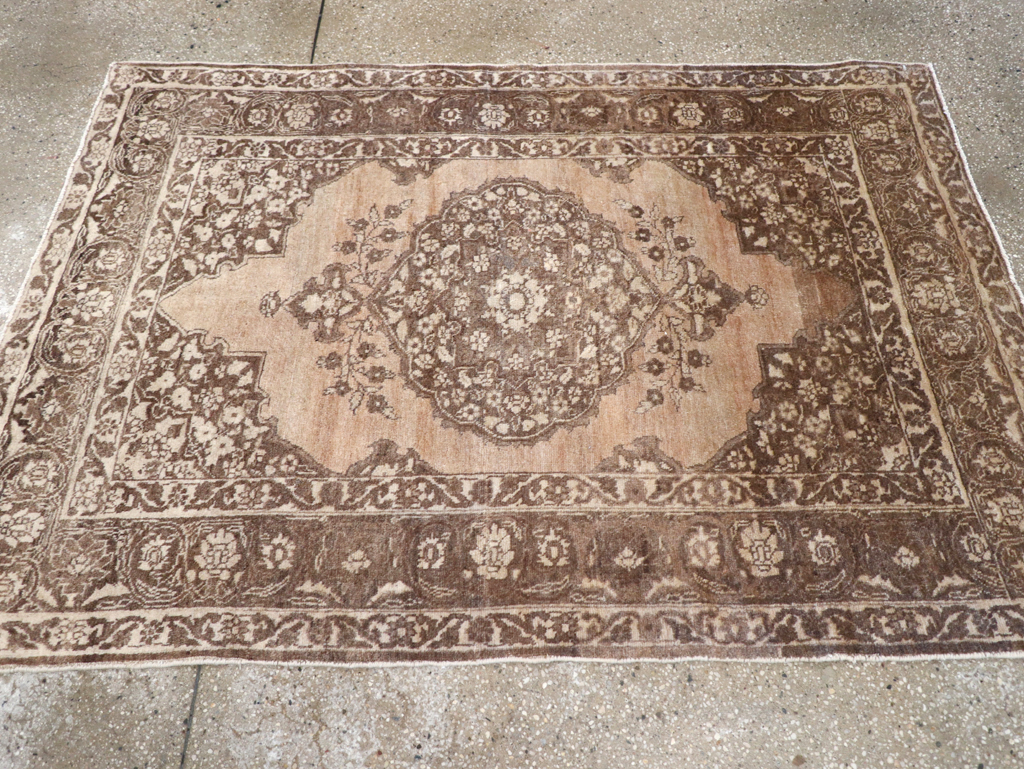 Antique Persian Tabriz Rug, No.12477 - Galerie Shabab