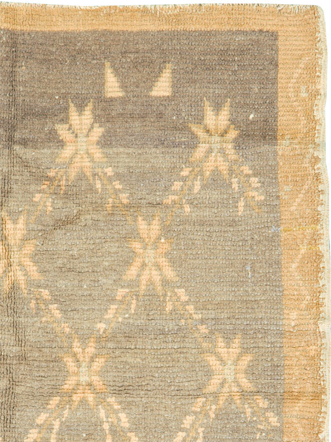 Vintage Turkish Anatolian Rug, No.12501 - Galerie Shabab