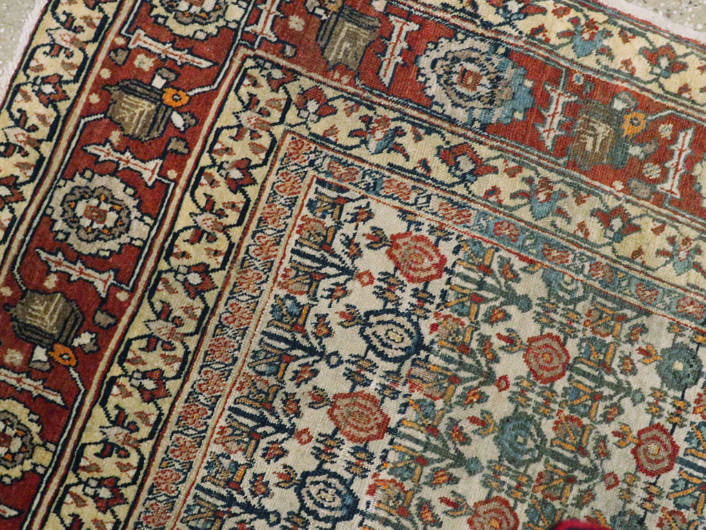 Antique Persian Tabriz Rug, No.12817 - Galerie Shabab