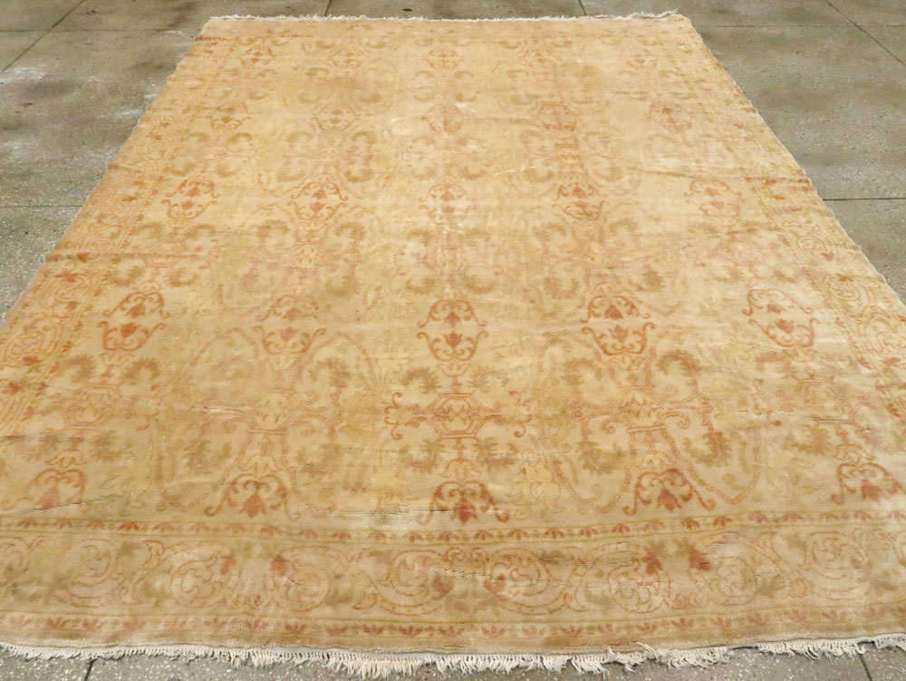 Antique Spanish Cuenca Rug, No.13012 - Galerie Shabab