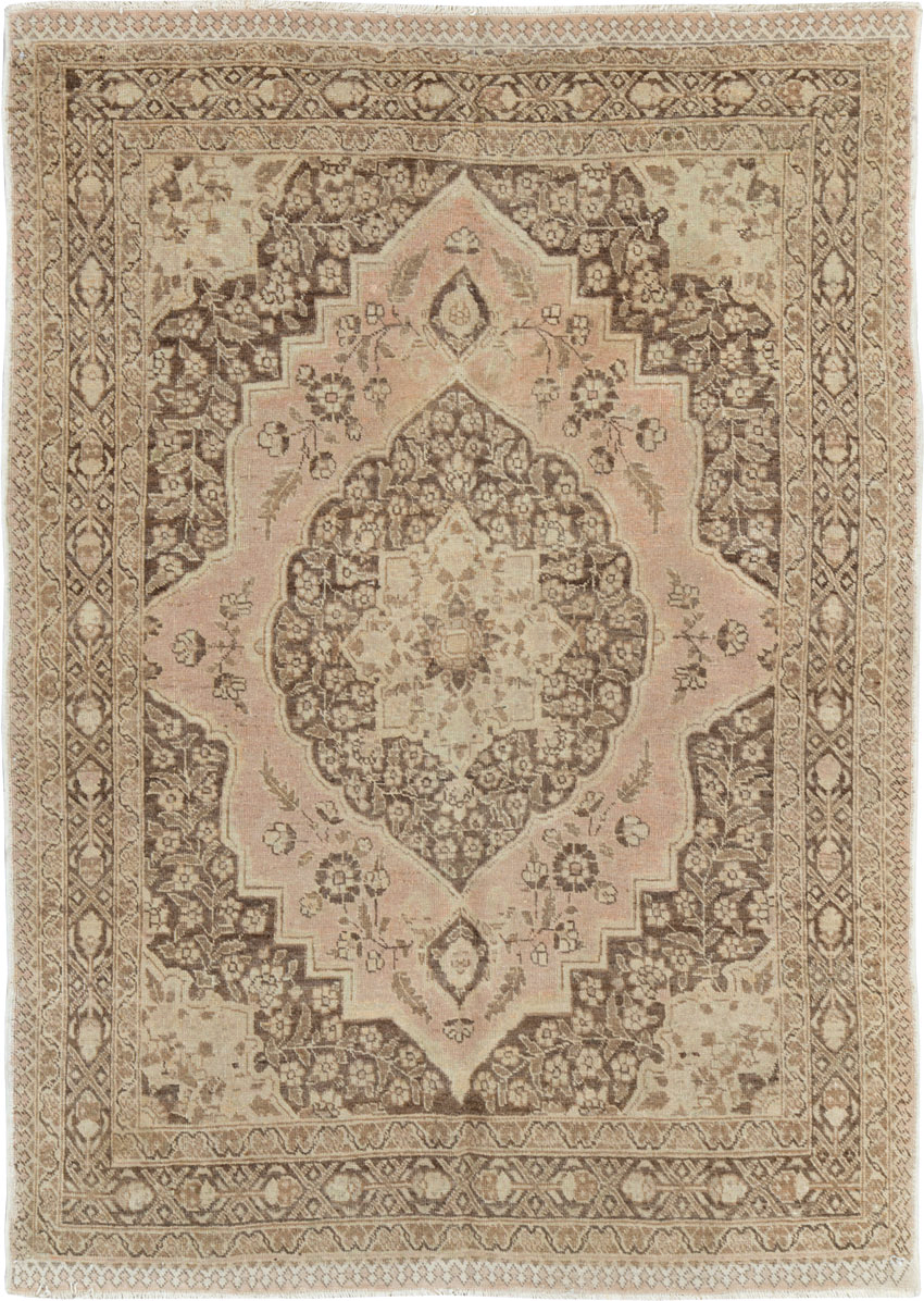 Antique Persian Tabriz Rug, No.13360 - Galerie Shabab