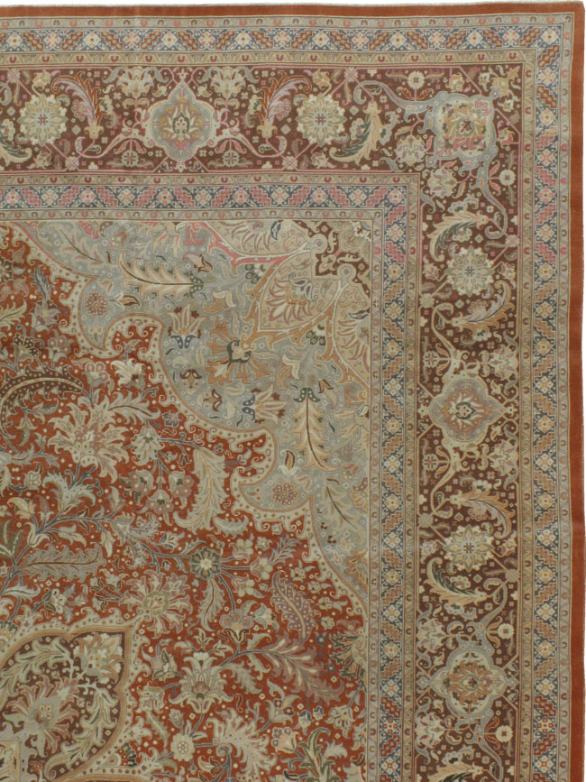 Vintage Persian Tabirz Carpet, No.13815 - Galerie Shabab