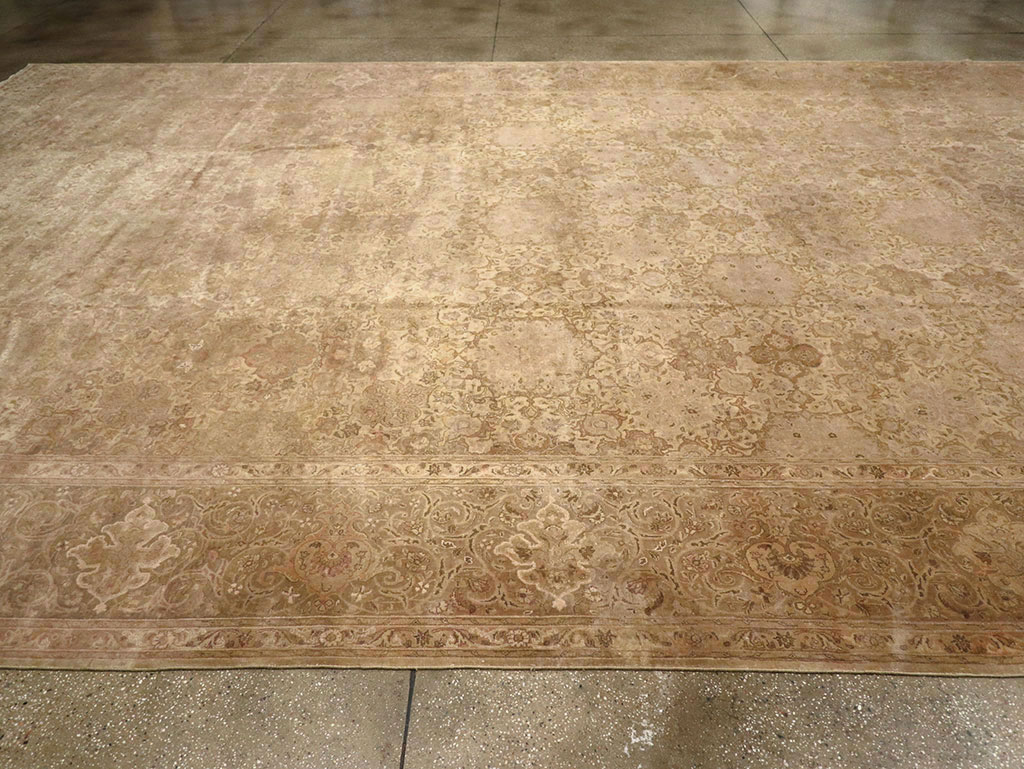 Vintage Persian Tabriz Oversize Carpet, No.13854 - Galerie Shabab