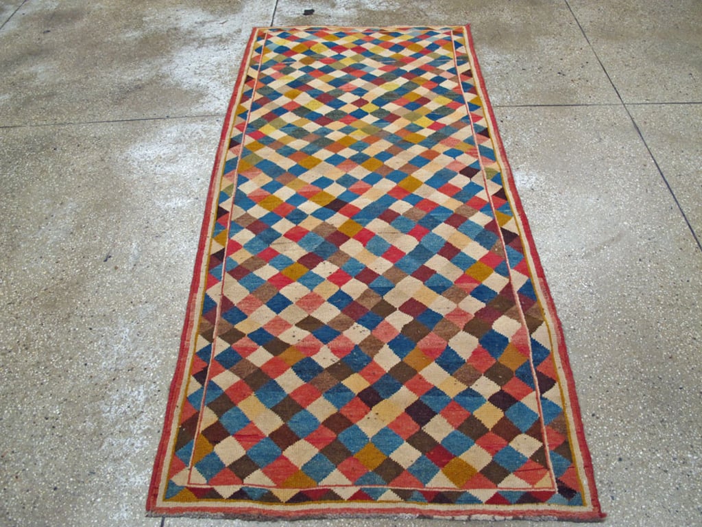 Vintage Persian Gabbeh Rug, No.13964 - Galerie Shabab