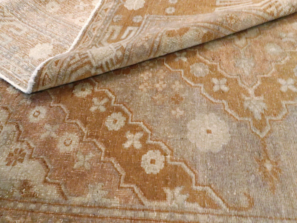 Antique East Turkestan Khotan Carpet, No.13967 - Galerie Shabab