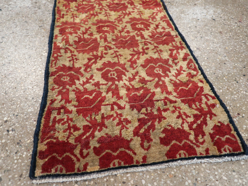 Antique Persian Tabriz Rug, No.14159 - Galerie Shabab