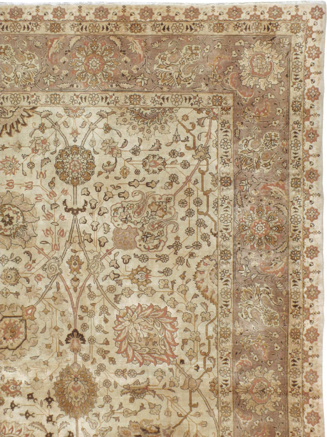 Vintage Persian Tabriz Carpet, No.14183 - Galerie Shabab