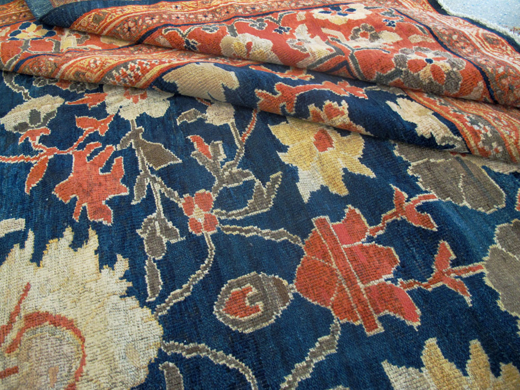 Antique Persian Sultanabad Carpet, No.14235 - Galerie Shabab