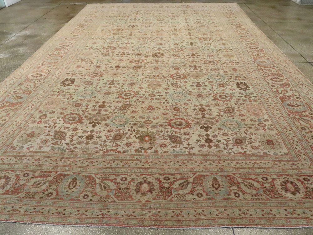 Antique Persian Tabriz Carpet, No.14391 - Galerie Shabab