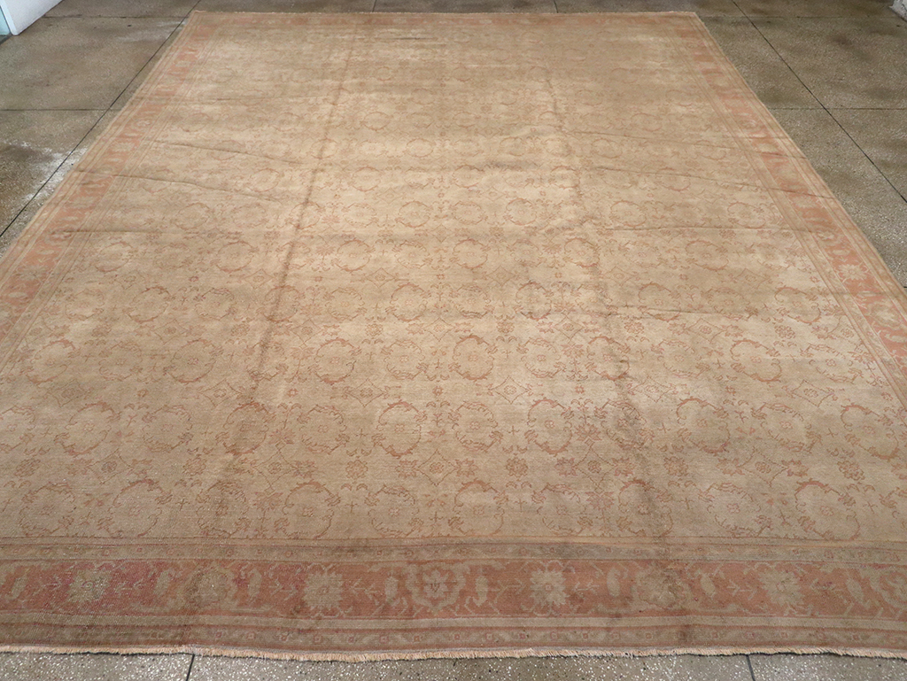 Antique Turkish Oushak Carpet, No.14506 - Galerie Shabab