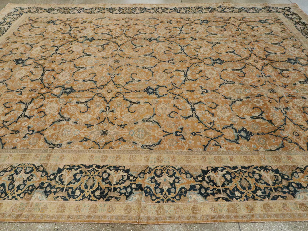 Antique Persian Tabriz Carpet, No.14568 - Galerie Shabab