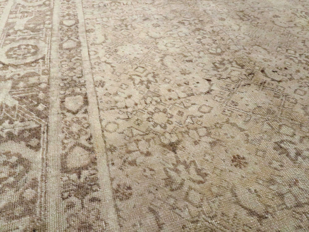 Antique Persian Tabriz Carpet, No.14584 - Galerie Shabab