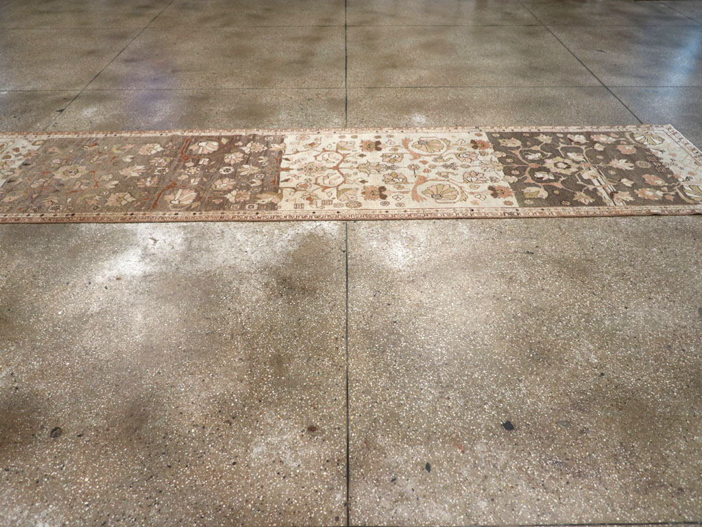 Vintage Persian Malayer Runner, No.14883 - Galerie Shabab