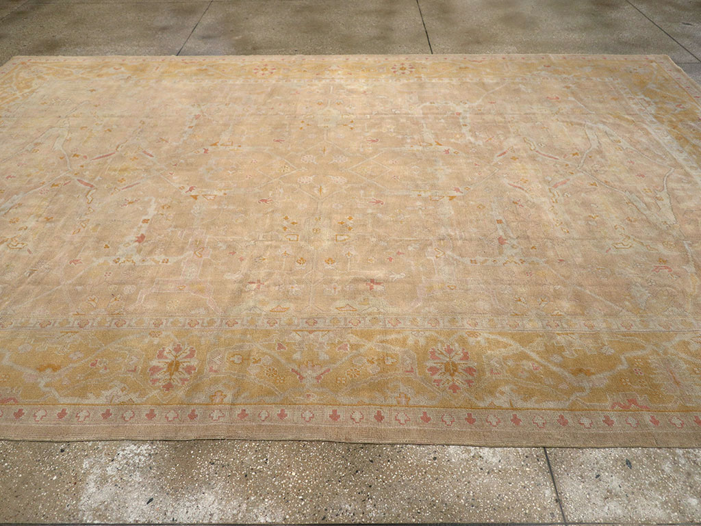Antique Turkish Oushak Room Size Carpet, No.14933 - Galerie Shabab