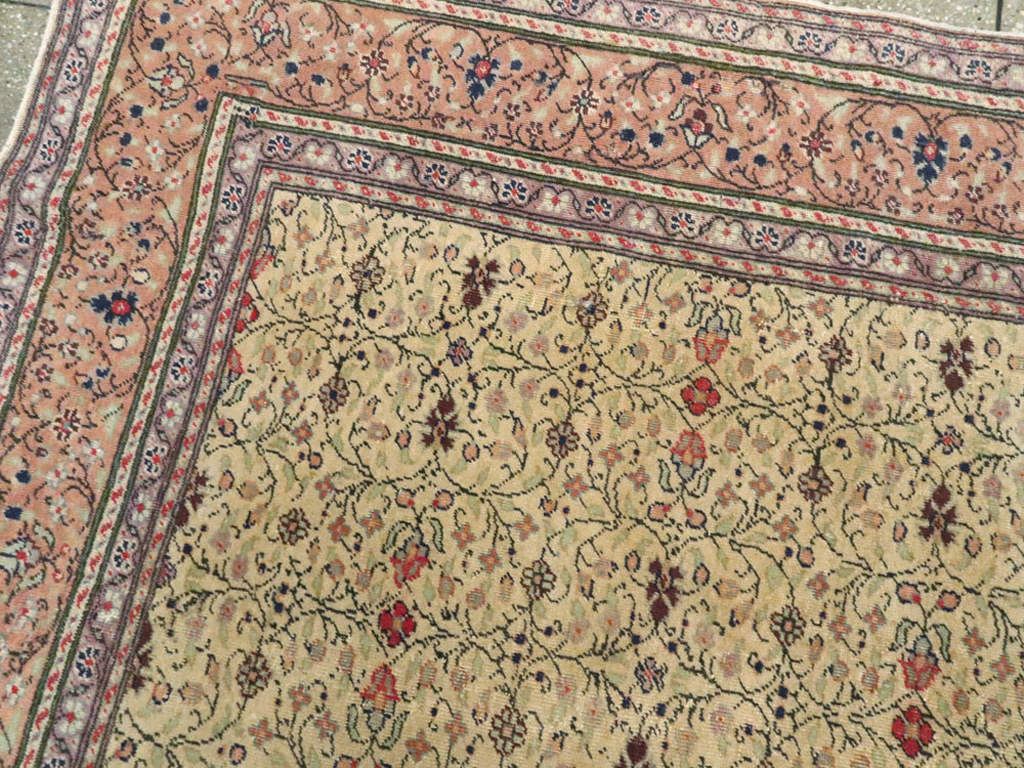 Vintage Turkish Sivas Carpet, No.14965 - Galerie Shabab