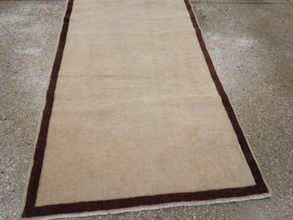 Vintage Turkish Anatolian Throw Rug, No.15026 - Galerie Shabab