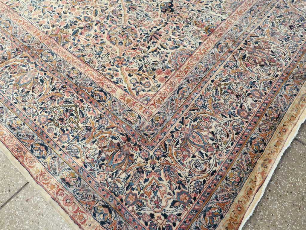 Antique Persian Lavar Kerman Carpet, No.15268 - Galerie Shabab