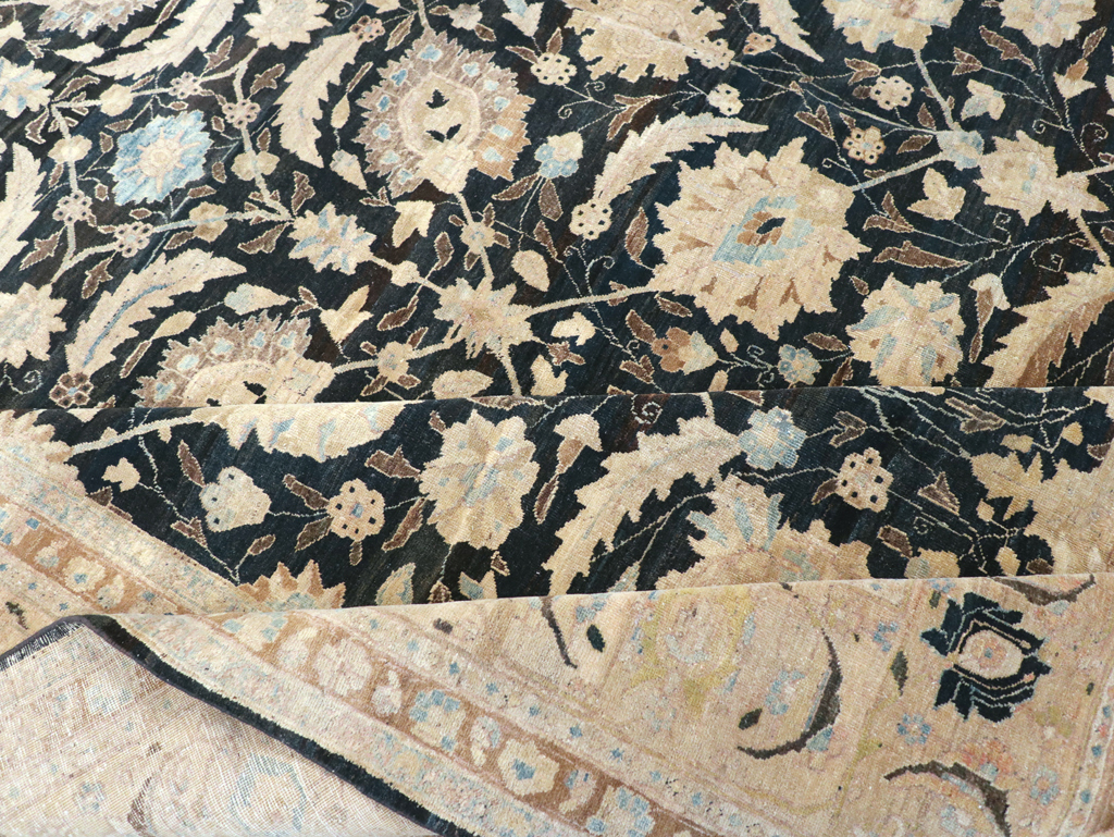 Antique Persian Tabriz Carpet, No.15777 - Galerie Shabab