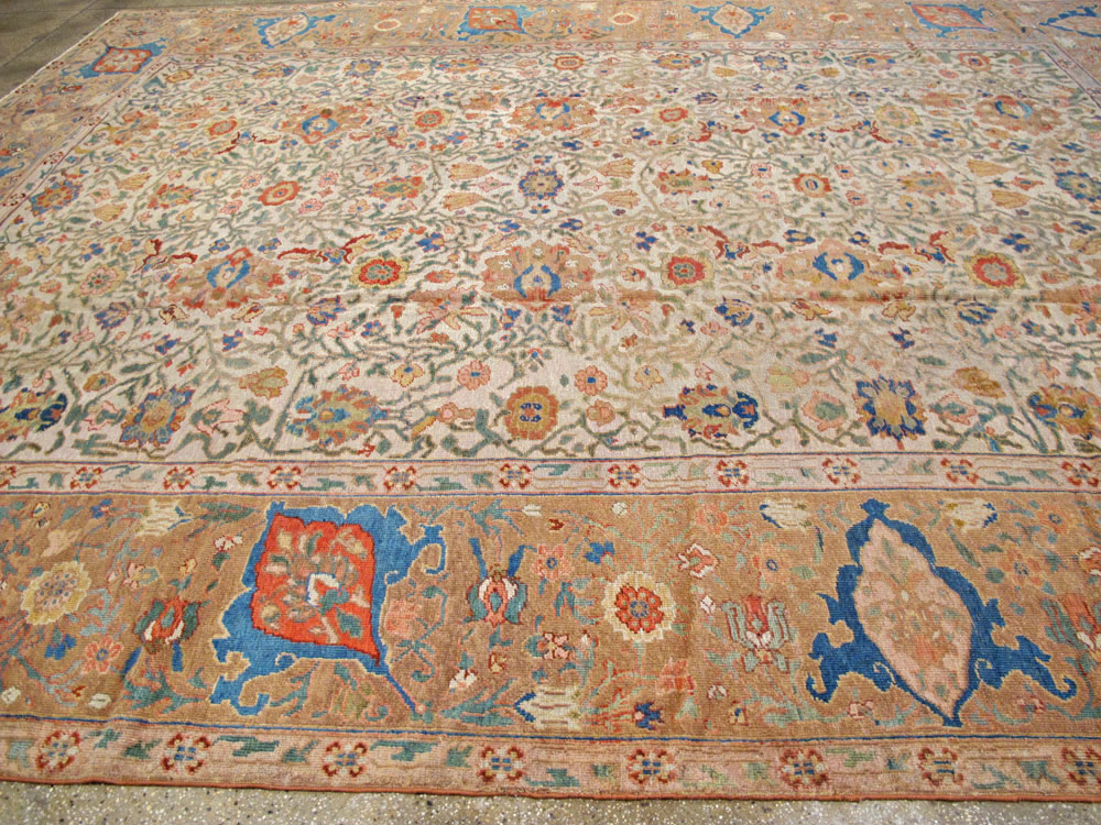 Antique Persian Sultanabad Carpet, No.16054 - Galerie Shabab