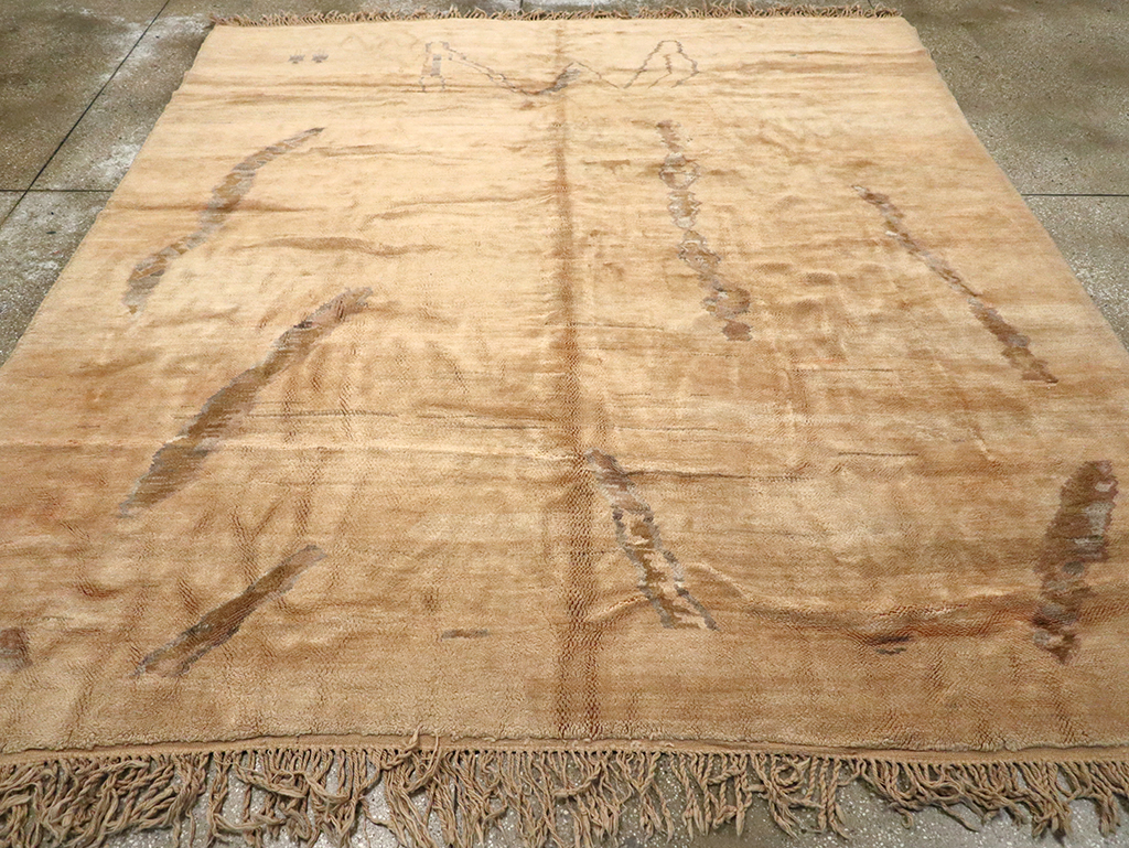 Modern Moroccan Square Carpet, No.16092 - Galerie Shabab