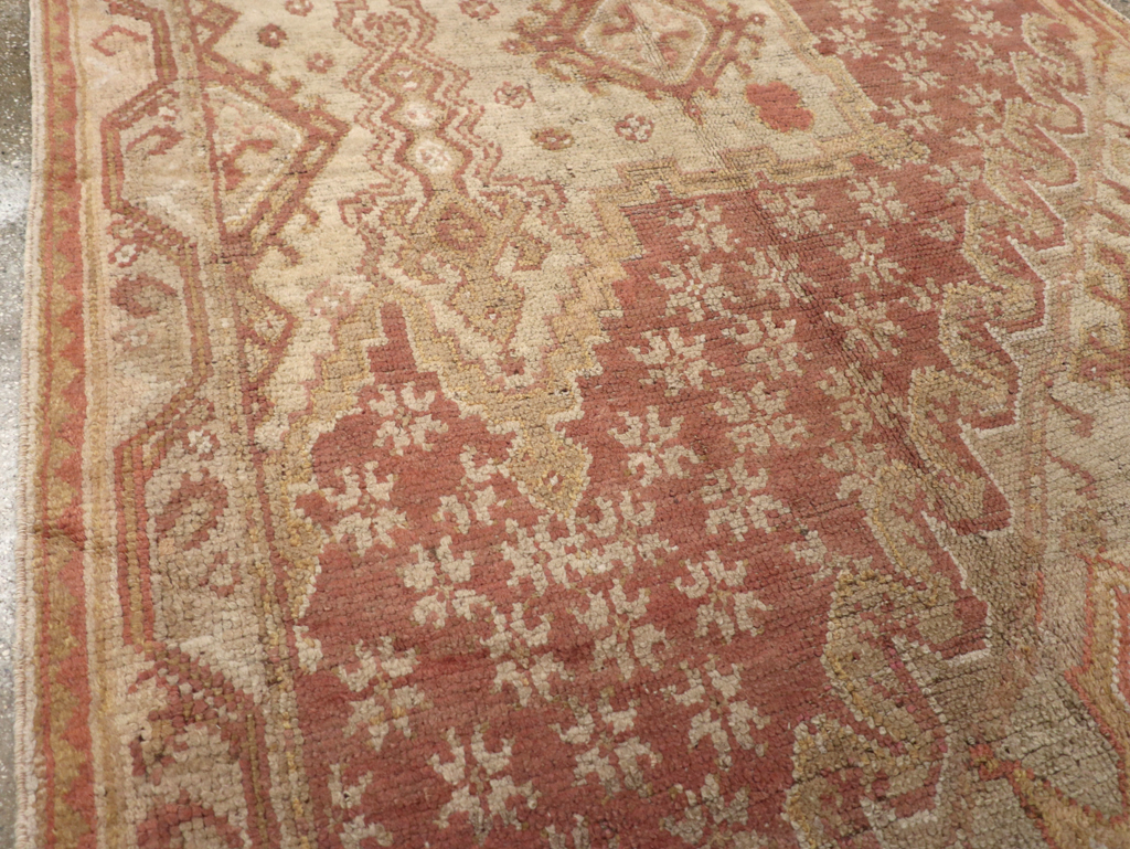 Antique Turkish Oushak  Carpet, No.16144 - Galerie Shabab