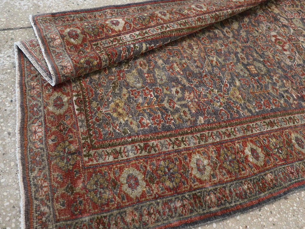 Antique Persian Mahal Rug, No.16199 - Galerie Shabab