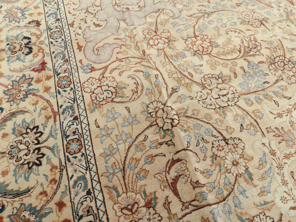 Vintage Persian Tabriz Rug, No.16353 - Galerie Shabab
