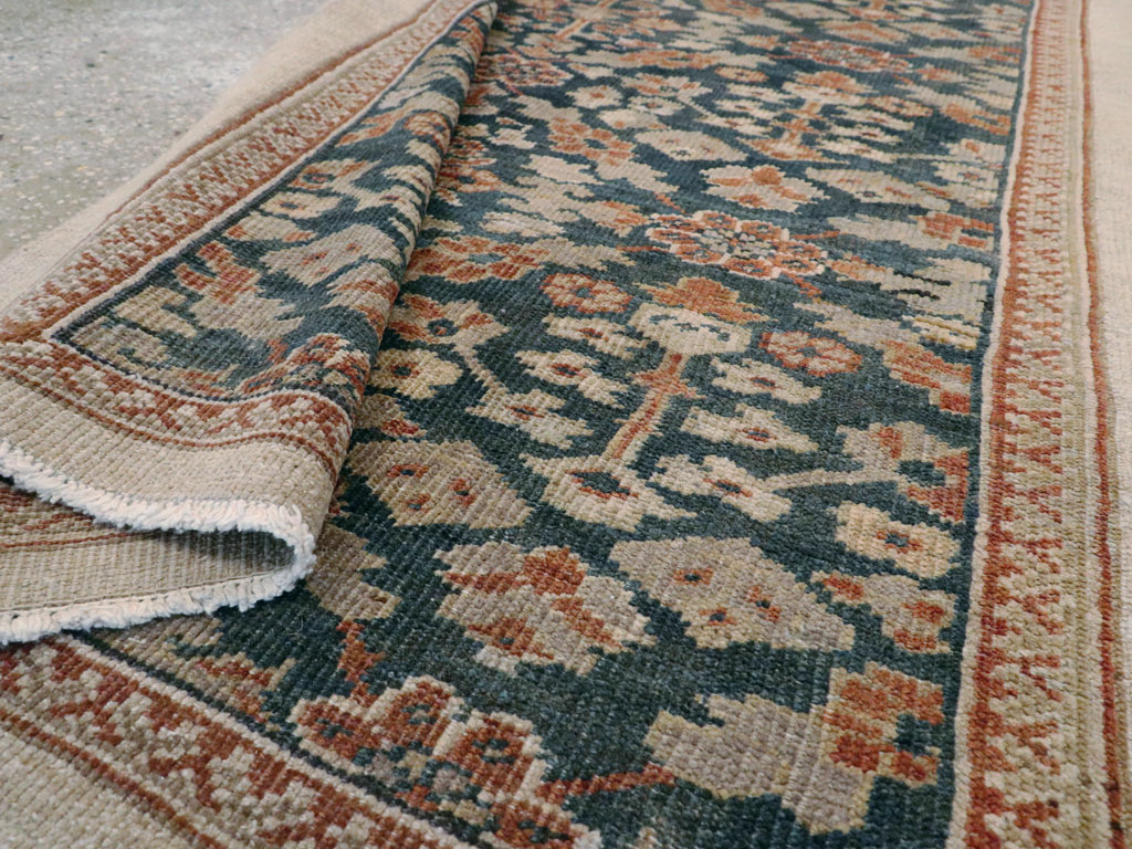 Antique Persian Mahal Rug, No.16512 - Galerie Shabab