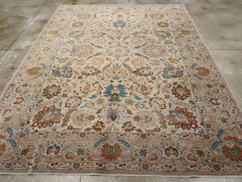 Antique Persian Tabriz Carpet, No.16672 - Galerie Shabab