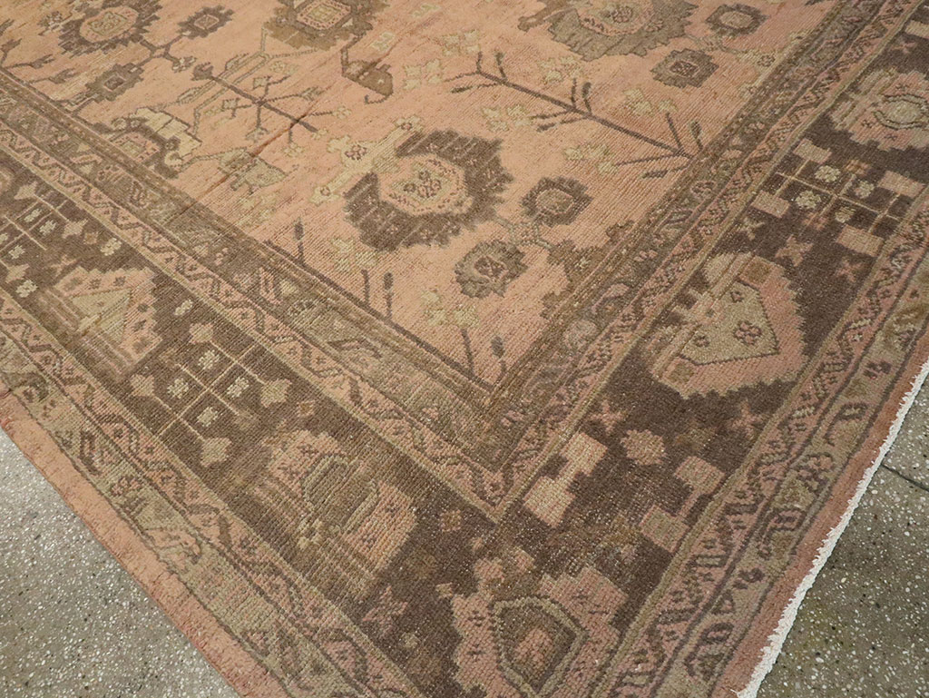 Antique Turkish Oushak Carpet, No.16804 - Galerie Shabab