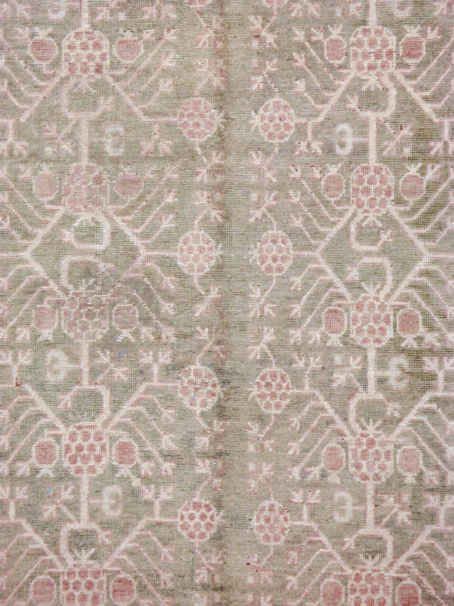 Vintage East Turkestan Khotan Carpet, No.16938 - Galerie Shabab