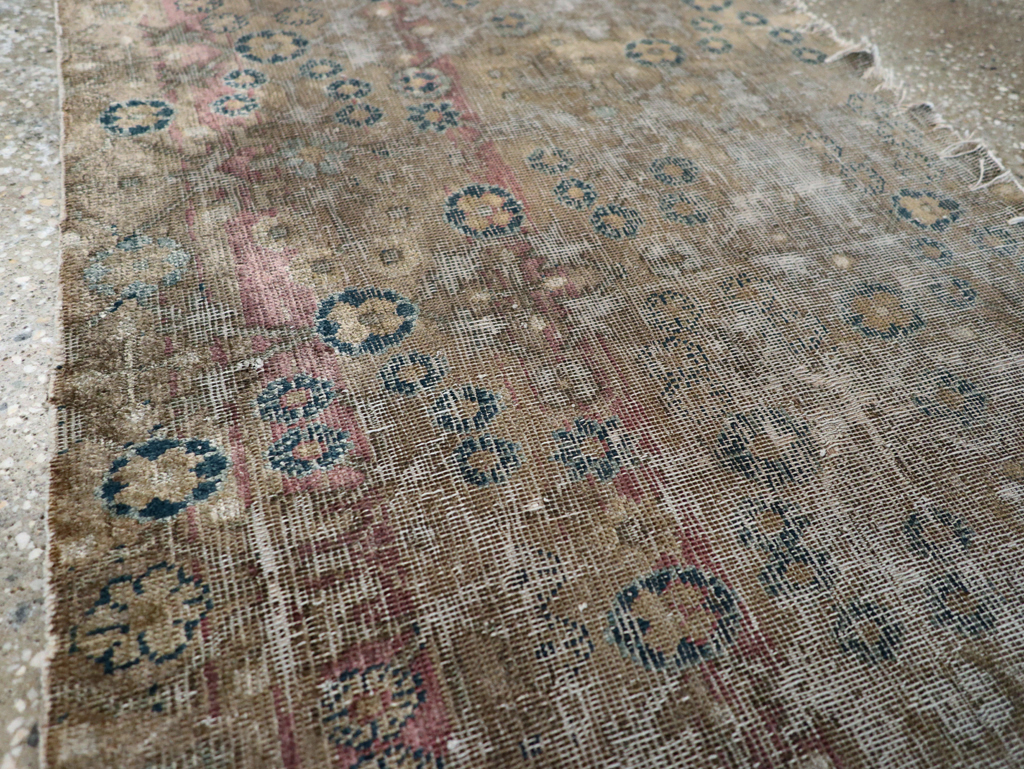 Silk 19th Century Antique East Turkestan Khotan Fragment, No.17054 - Galerie Shabab