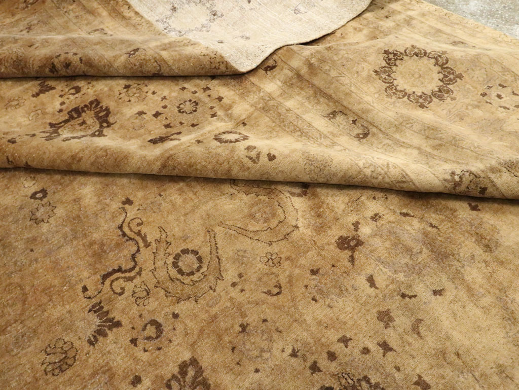 Antique Persian Tabriz Carpet, No.17179 - Galerie Shabab