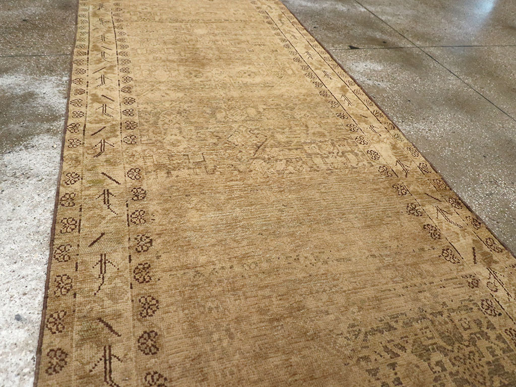 Vintage Persian Malayer Runner, No.17588 - Galerie Shabab