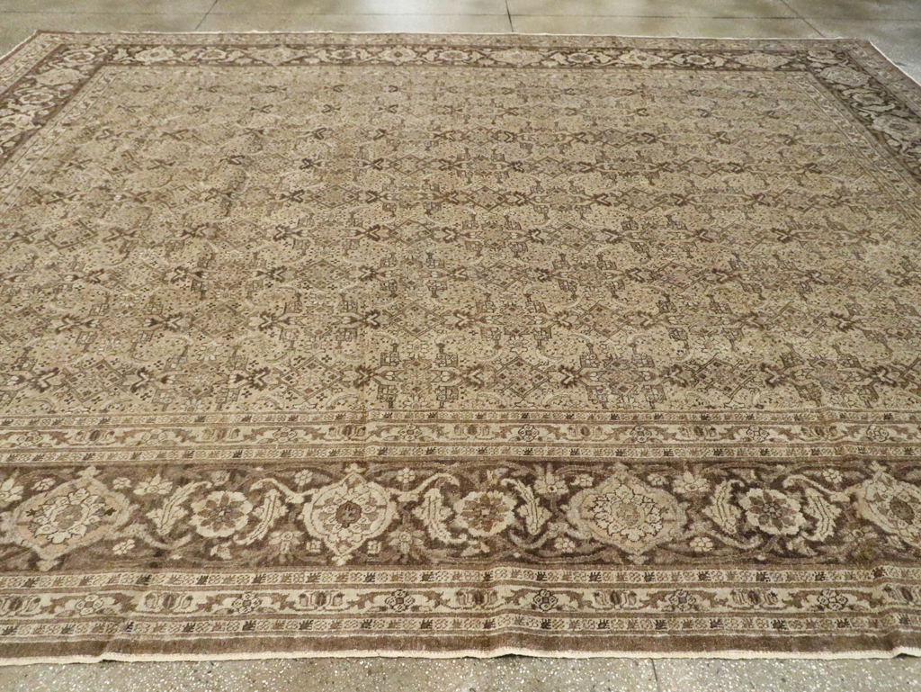 Antique Persian Tabriz Carpet, No.17745 - Galerie Shabab