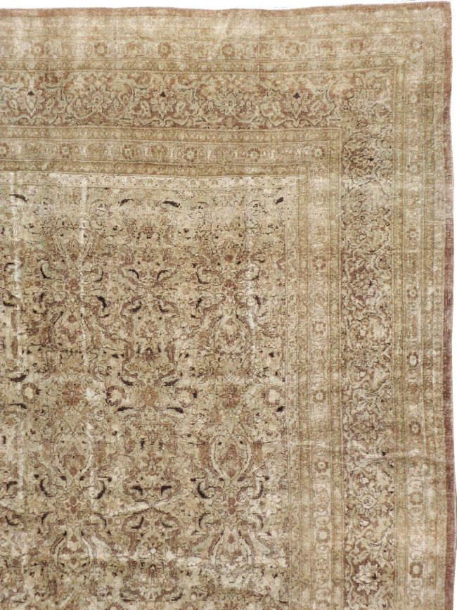 Antique Persian Mashad Carpet, No.17746 - Galerie Shabab