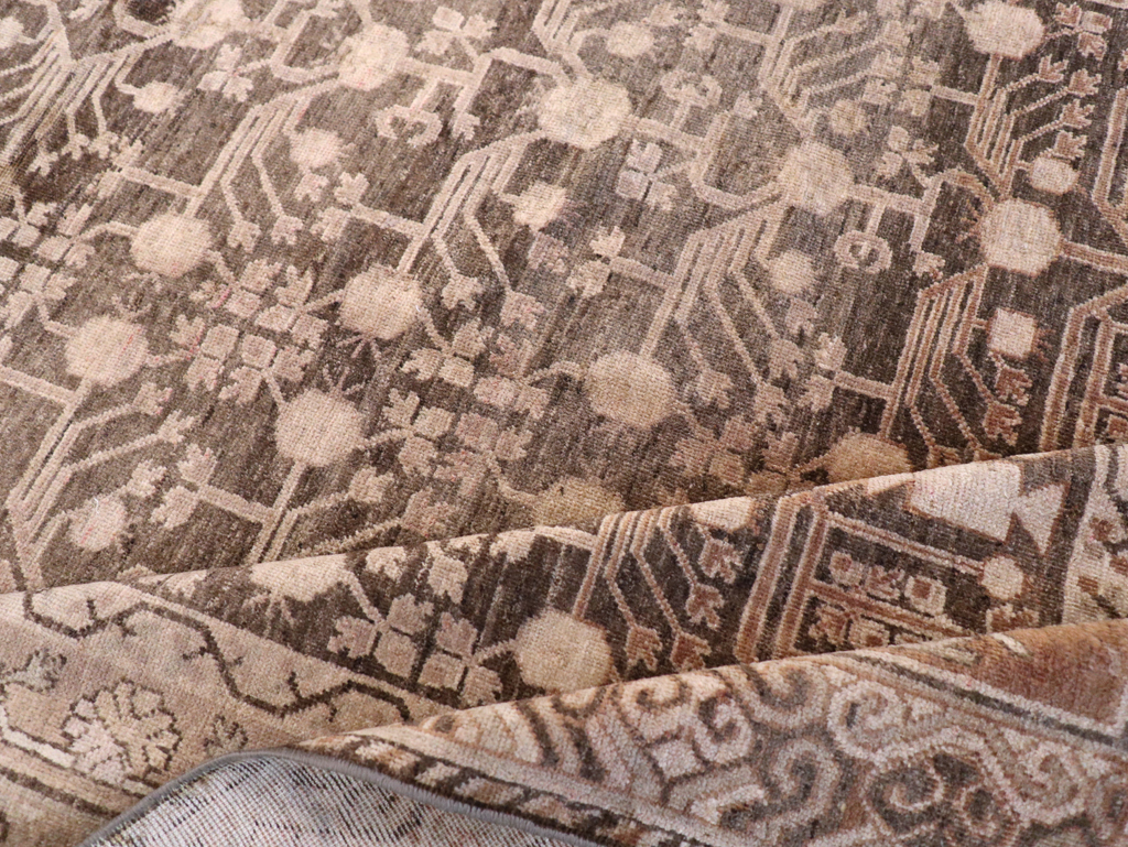 Vintage East Turkestan Khotan Carpet, No.17887 - Galerie Shabab
