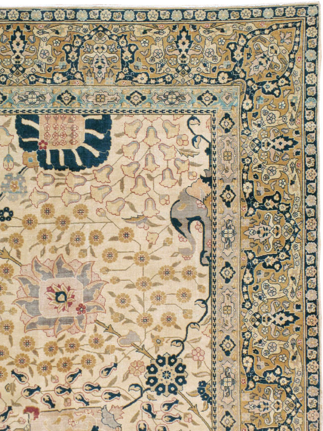 Antique Persian Tabriz Carpet, No.18022 - Galerie Shabab
